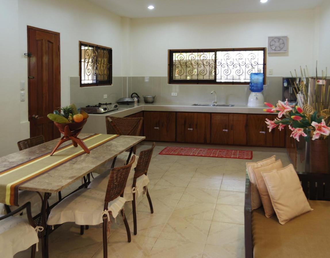 Chiisai Natsu Resort Bohol Екстер'єр фото